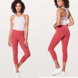 Lululemon in movement crop vintage rose size 4